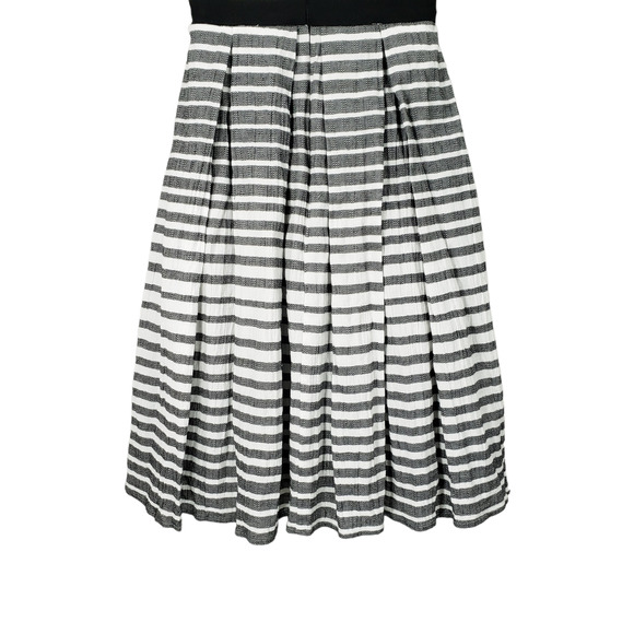 Eva Franco Saybrook Fit & Flare Dress Women 00P Striped Black White USA Cotton - Picture 12 of 12